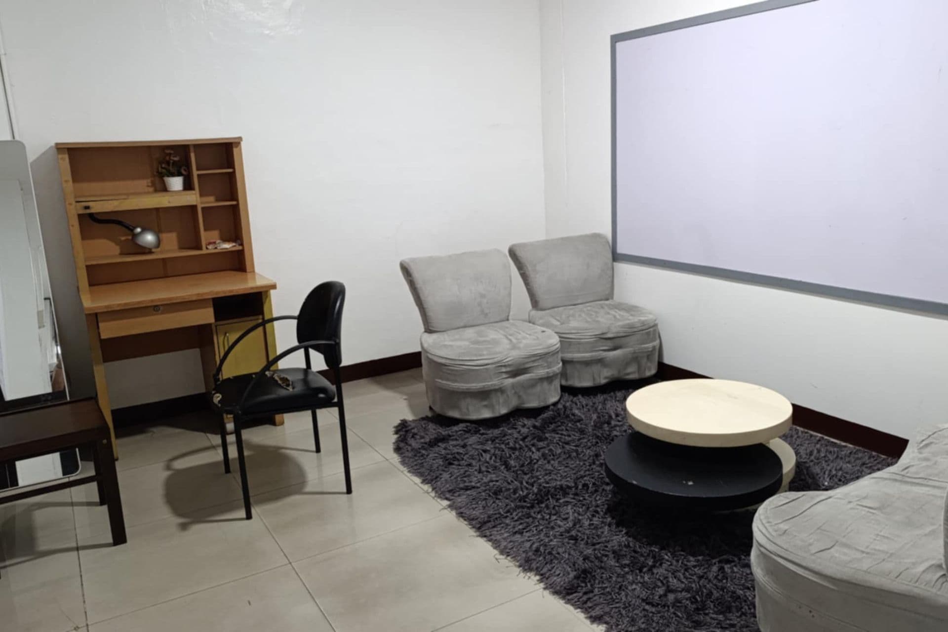 Psychotherapy/
Counseling